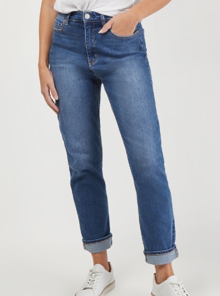 Jeanswest Australia | Shop for Women's, Men's and Maternity Clothing Online